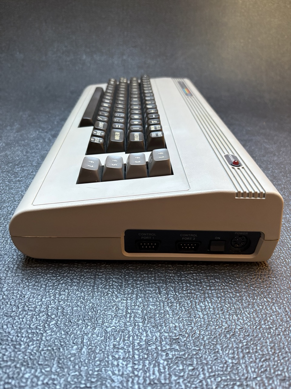 C64 Breadbin with WiC64 and 1541 Ultimate-IIplus image 2